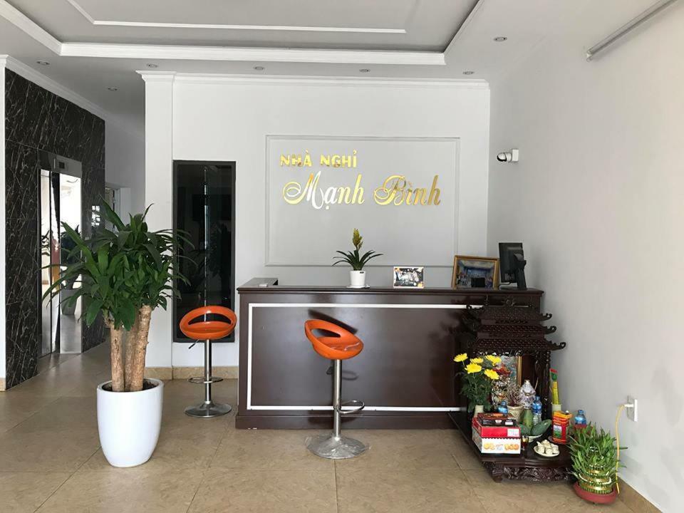 Nha Nghi Manh Binh Bed and Breakfast Hai Phong Exteriör bild